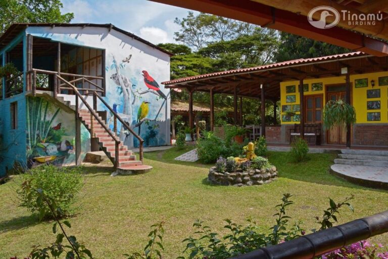 Hotel Tinamu Birding Nature Reserve