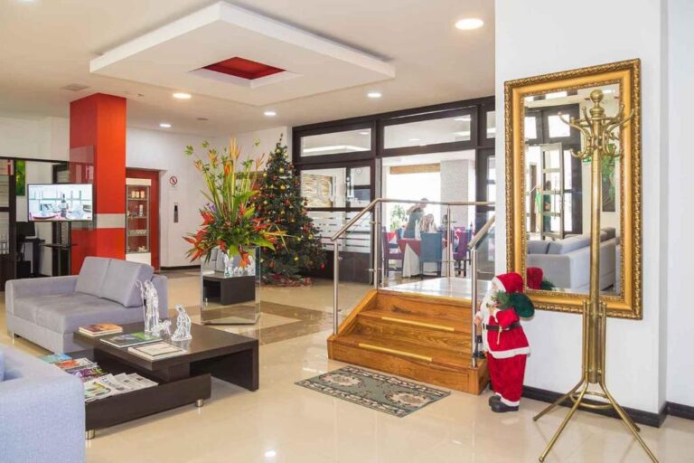 Hotel Varuna