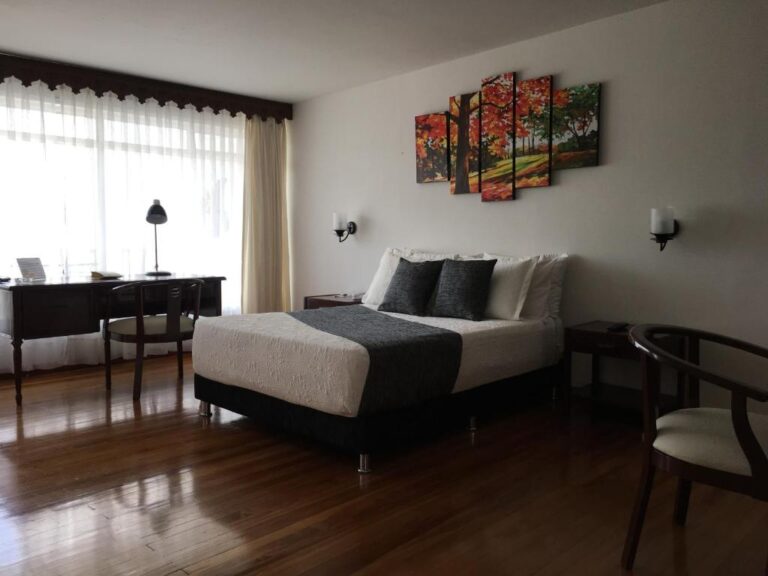 Regines Hotel