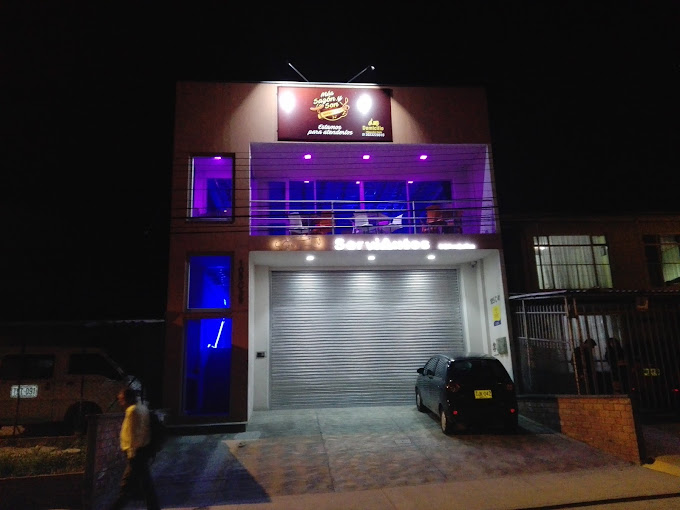 Cafeteria Y Restaurante Sazon Y Mas